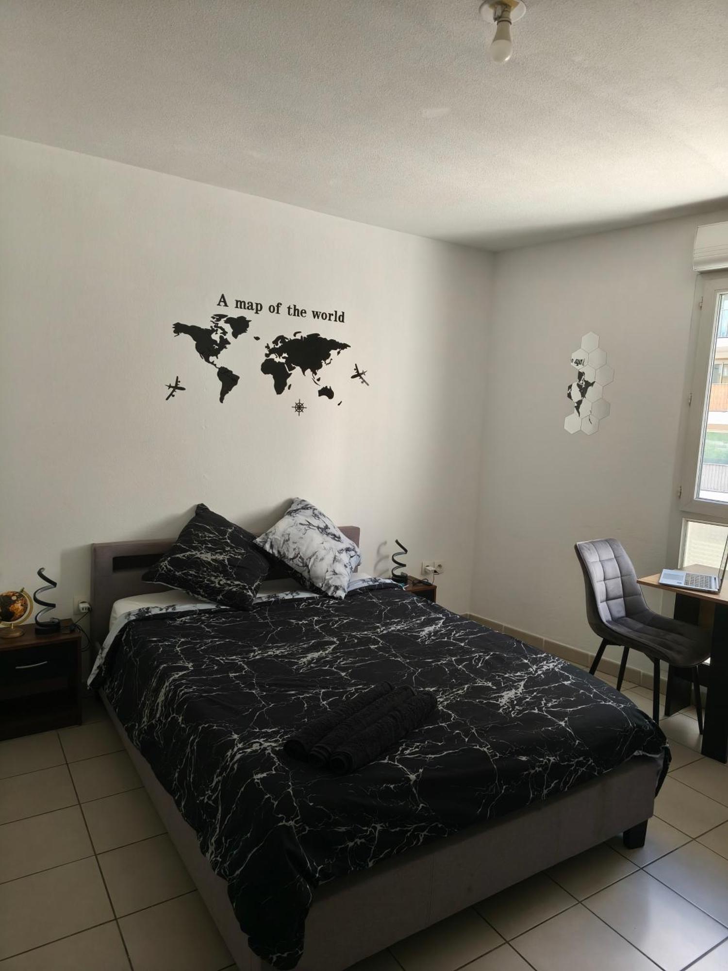Cozy Apartment In City Center Marseille Luaran gambar